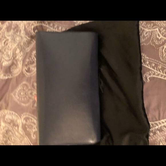 Royal Blue YSL Clutch - Picture 2 of 8